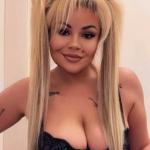 Alina, große Titten und heiße Muschi. Angebote sie-sucht Alina, große Titten und heiße Muschi. Angebote sie-sucht