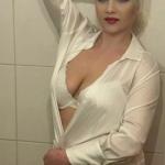 Rebeca, reife blonde Frau von 41 Jahren. Bild