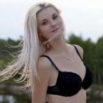 Geile Jessica, meine Muschi tropft schon. Bild Geile Jessica, meine Muschi tropft schon. Bild