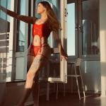 Dulce Partymaus. Lass uns die Nacht in Flammen setzen. Bild Dulce Partymaus. Lass uns die Nacht in Flammen setzen. Bild