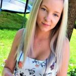 Lina, so jung und unschuldig. Bild Lina, so jung und unschuldig. Bild