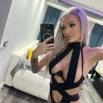 Karina, heißer Knackpo und Top Figur, ganz privat für Dich. Bild