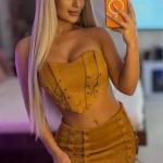 Elisa, kommt aus Slowenien und ist ein scharfes Girl von 22. Bild