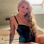 Deutsche Melina Bizzar Lady. Hey there, suche nach einem besonderen Erlebnis? Bild